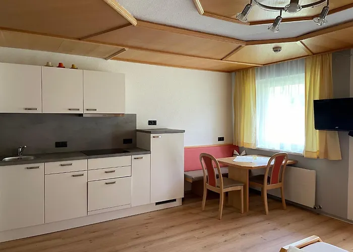 Apart Andrea شقة ايشجل