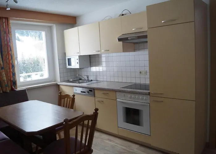 Apart Andrea * ايشجل